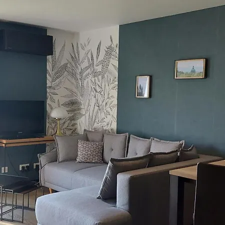 Le Panoramique Apartment *